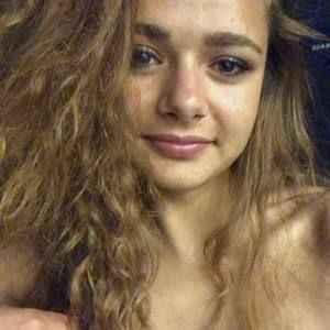 Meet your Posher, Katia